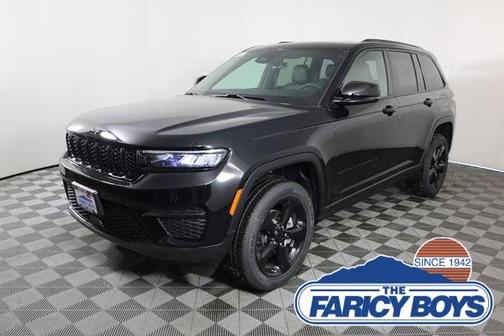 2025 Jeep Grand Cherokee Laredo