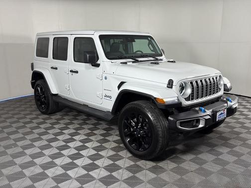 2024 Jeep Wrangler 4xe Sahara