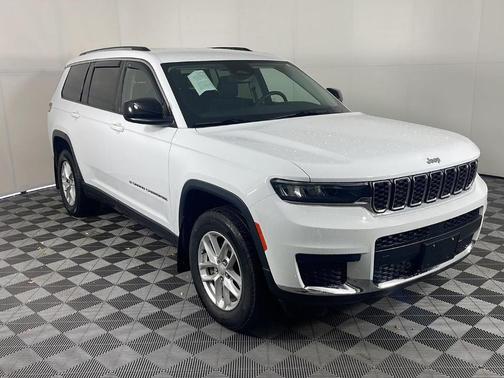 2022 Jeep Grand Cherokee L Laredo