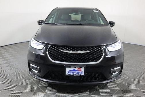 2025 Chrysler Pacifica Hybrid Select