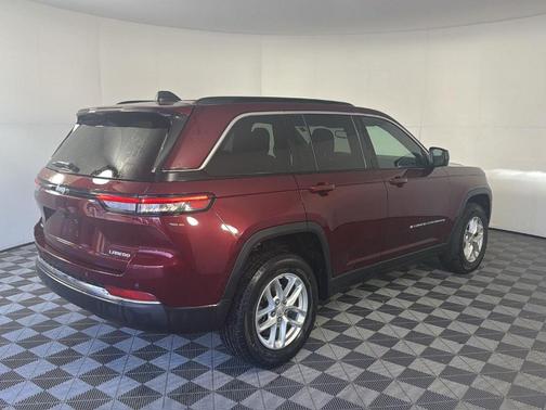 Velvet Red Pearlcoat 2024 Jeep Grand Cherokee Laredo X