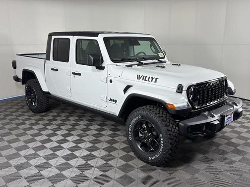 2026 Jeep Gladiator Sport
