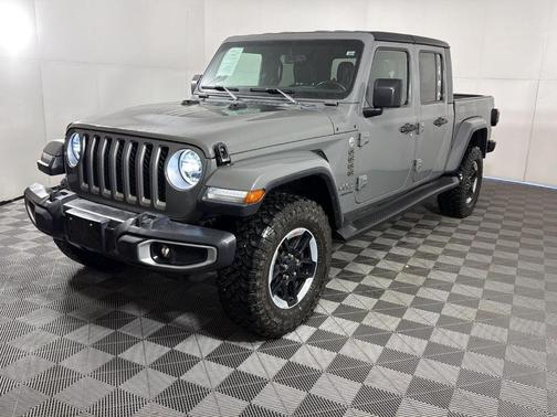2021 Jeep Gladiator Overland