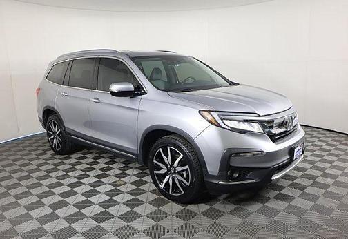 2019 Honda Pilot Touring 8-Passenger