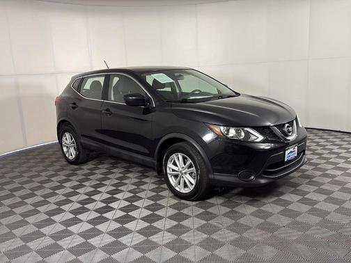 2017 Nissan Rogue Sport S