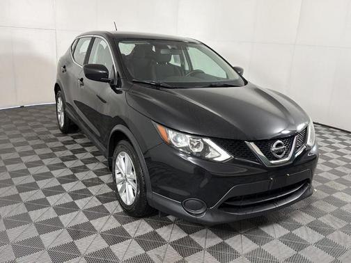 2017 Nissan Rogue Sport S