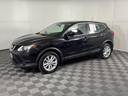 2017 Nissan Rogue Sport S