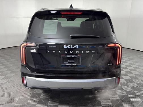 2024 Kia Telluride SX