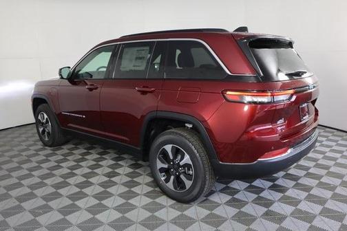 2025 Jeep Grand Cherokee 4xe