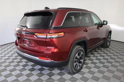 2025 Jeep Grand Cherokee 4xe