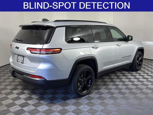 2024 Jeep Grand Cherokee L Laredo