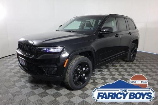 2025 Jeep Grand Cherokee Laredo
