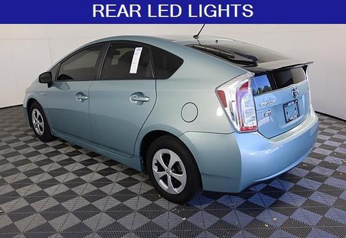 2014 Toyota Prius Five