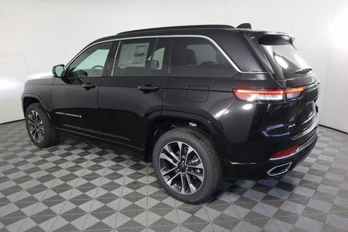 2025 Jeep Grand Cherokee Overland