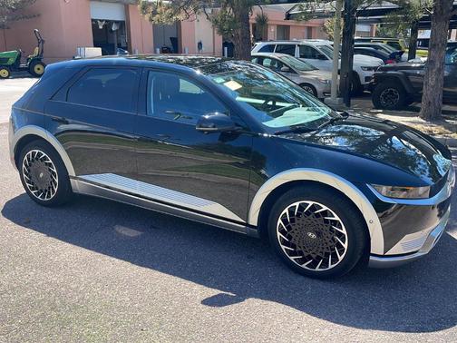 Black 2024 Hyundai IONIQ 5 Limited