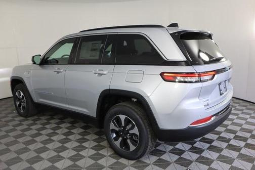 2025 Jeep Grand Cherokee 4xe