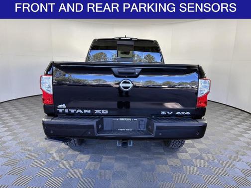 2024 Nissan Titan XD SV