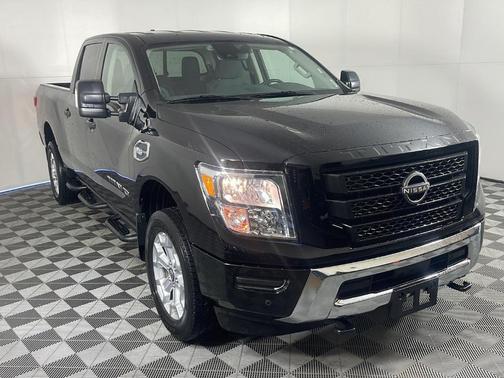 2024 Nissan Titan XD SV