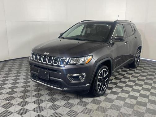 Granite Crystal Clearcoat Metallic 2019 Jeep Compass Limited