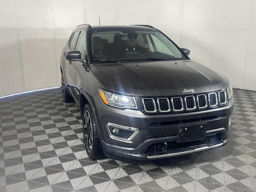 Granite Crystal Clearcoat Metallic 2019 Jeep Compass Limited