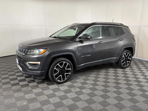 Granite Crystal Clearcoat Metallic 2019 Jeep Compass Limited