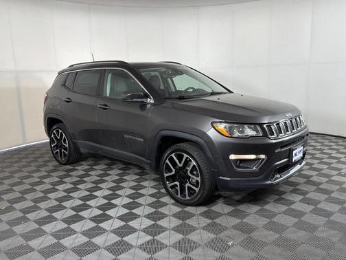 Granite Crystal Clearcoat Metallic 2019 Jeep Compass Limited