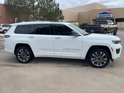 2021 Jeep Grand Cherokee L Overland