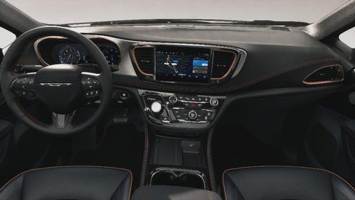 White 2027 Chrysler Pacifica Pinnacle
