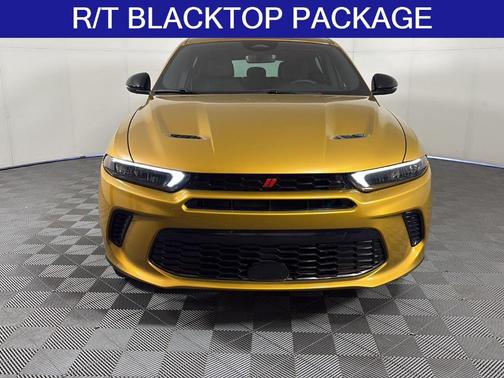 Gold 2024 Dodge Hornet R/T