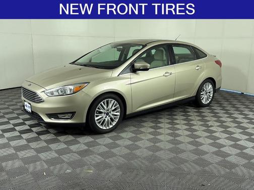 White Gold 2018 Ford Focus Titanium