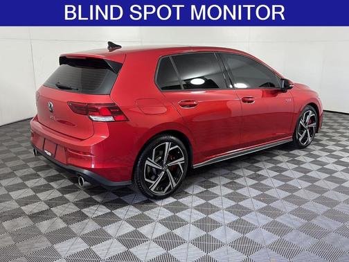 2025 Volkswagen Golf GTI 2.0T SE