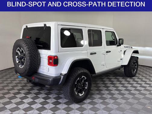 Bright White Clearcoat 2025 Jeep Wrangler 4xe Rubicon