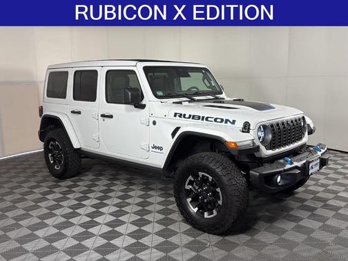 Bright White Clearcoat 2025 Jeep Wrangler 4xe Rubicon