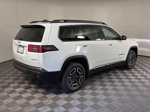 2026 Jeep Cherokee LAREDO/LIMITED