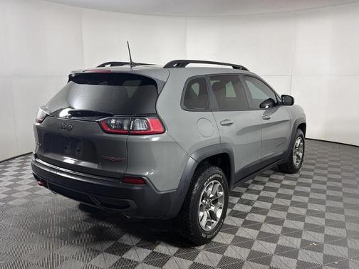 2022 Jeep Cherokee Trailhawk