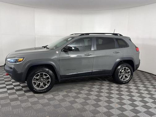 2022 Jeep Cherokee Trailhawk