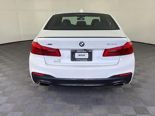 2019 BMW 540 i xDrive