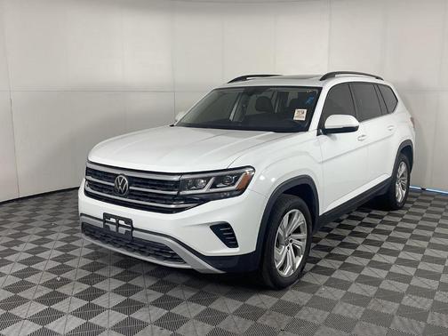 Pure White 2023 Volkswagen Atlas 3.6L SE w/Technology