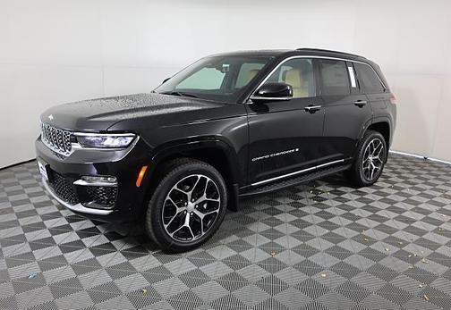 2025 Jeep Grand Cherokee Summit