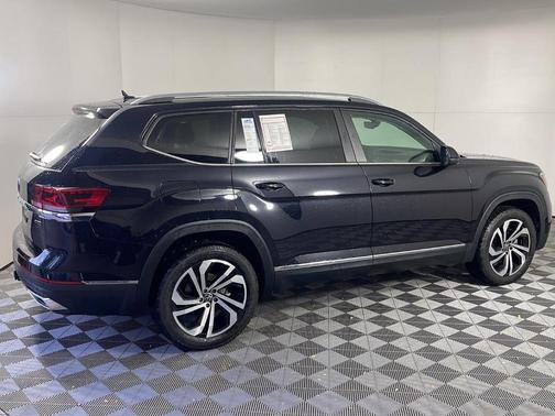 2022 Volkswagen Atlas 3.6L SEL
