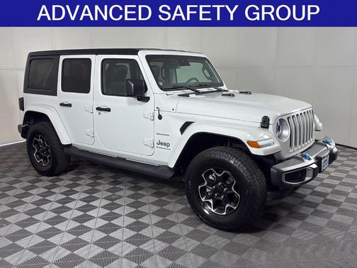 Bright White Clearcoat 2023 Jeep Wrangler 4xe Sahara