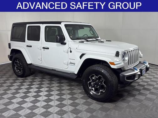 Bright White Clearcoat 2023 Jeep Wrangler 4xe Sahara