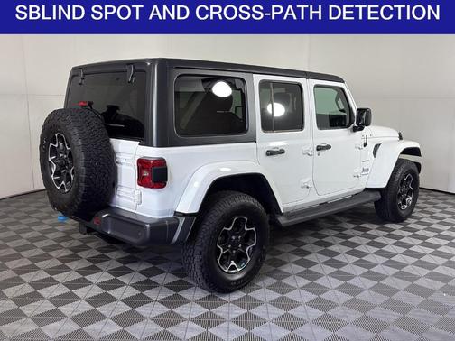 Bright White Clearcoat 2023 Jeep Wrangler 4xe Sahara