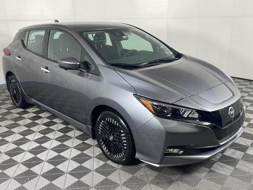 2024 Nissan Leaf SV PLUS