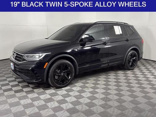 2024 Volkswagen Tiguan 2.0T SE R-Line Black