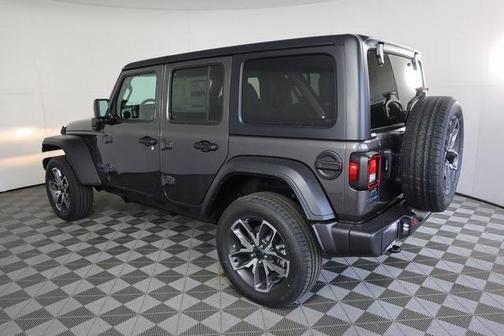 2025 Jeep Wrangler 4xe Sport