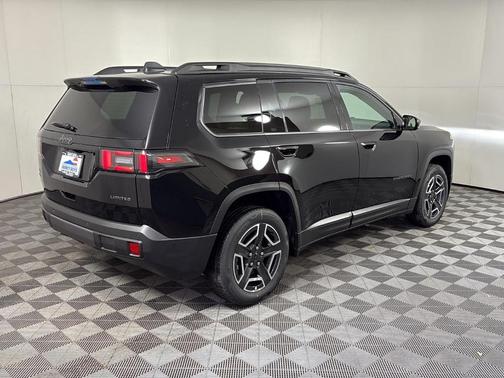 2026 Jeep Cherokee LAREDO/LIMITED