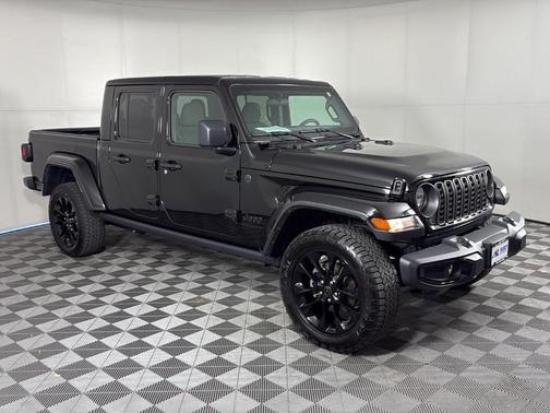 Black Clearcoat 2025 Jeep Gladiator Sport