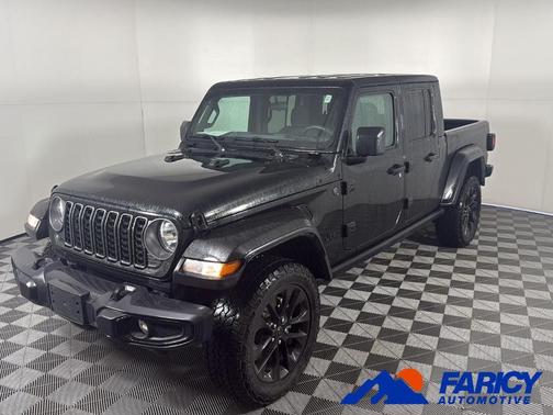Black Clearcoat 2025 Jeep Gladiator Sport