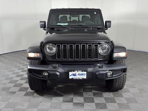 Black Clearcoat 2025 Jeep Gladiator Sport